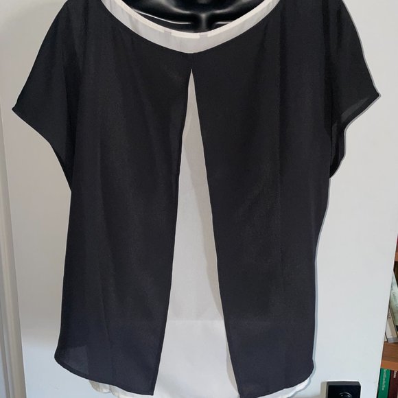 Banana Republic Black and White "Double" Shirt Size M - Picture 4 of 6